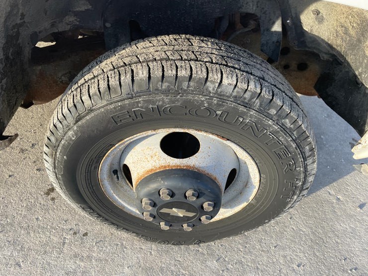 1997-chevrolet-3500-image-17