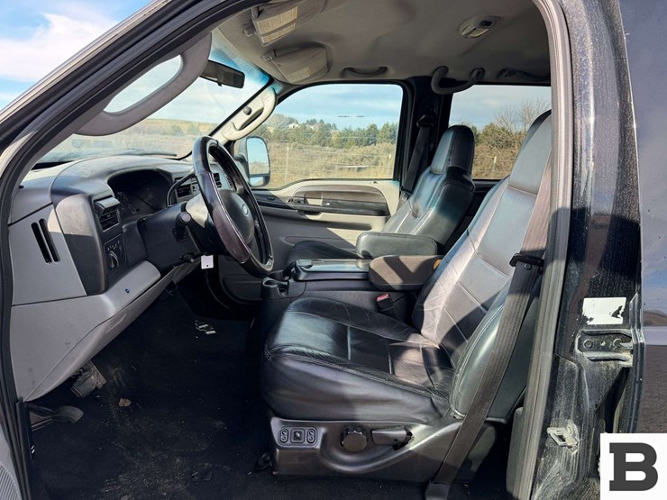 2004-ford-f250-image-27