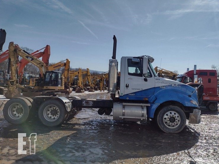 2009-international-prostar-image-3