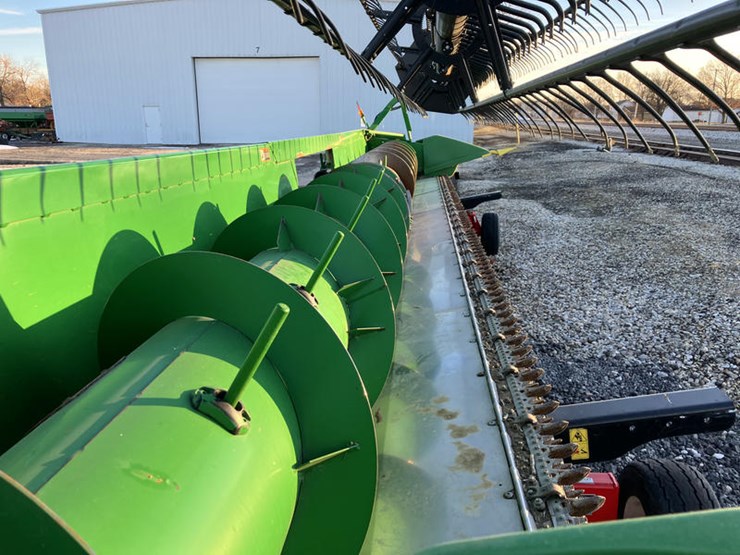 2012-john-deere-630f-image-14