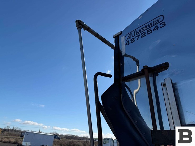 2015-valley-trailer-image-37