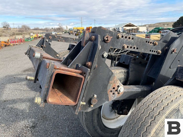 schlagel-mfg.-ripper,-implement-dolly,-great-plains-corn-planter-image-92