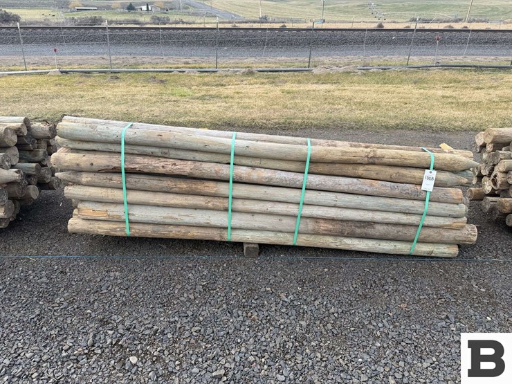 ..-wooden-posts-image-1