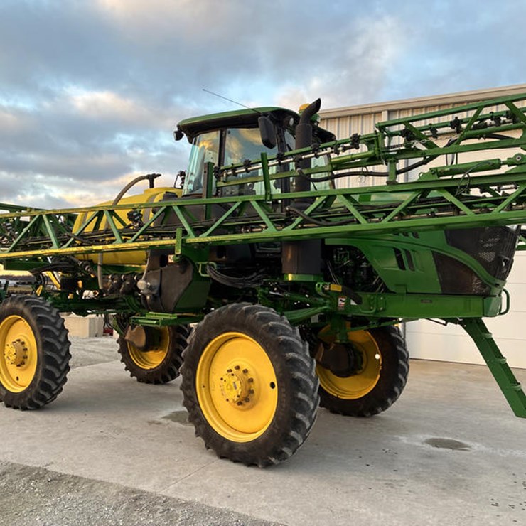 2017 JOHN DEERE R4023