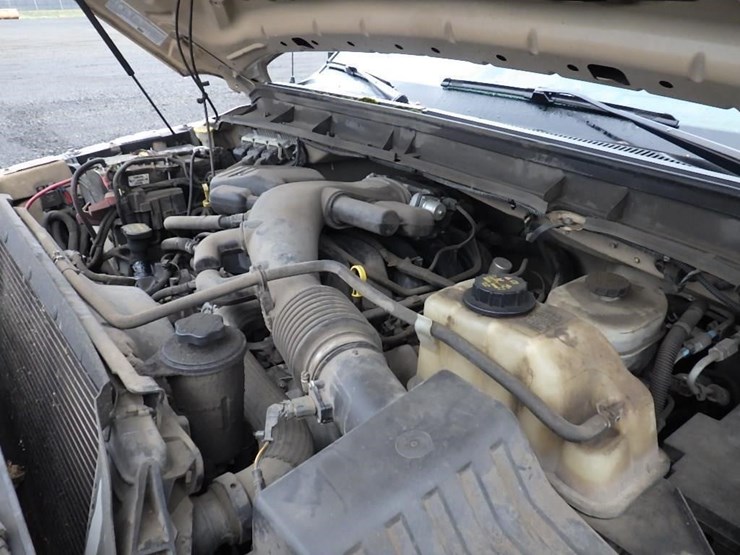 2011-ford-f450-image-11