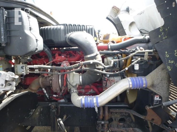 freightliner-coronado-122-image-22