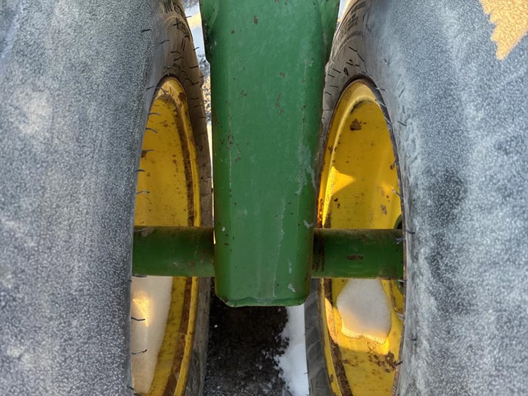 john-deere-750-image-9
