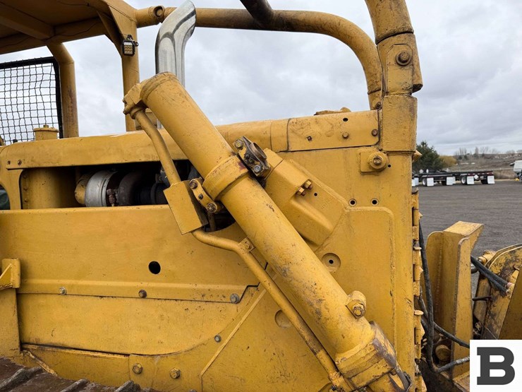 caterpillar-d6-image-39