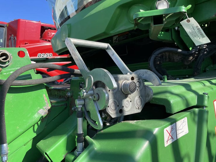 2018-john-deere-s780-image-35