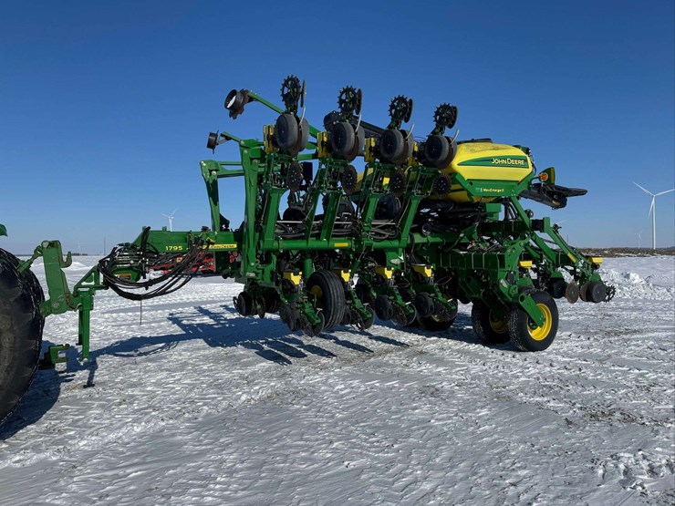 john-deere-1795-image-11