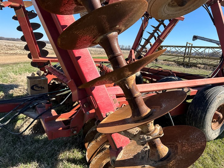 case-ih-3900-image-29