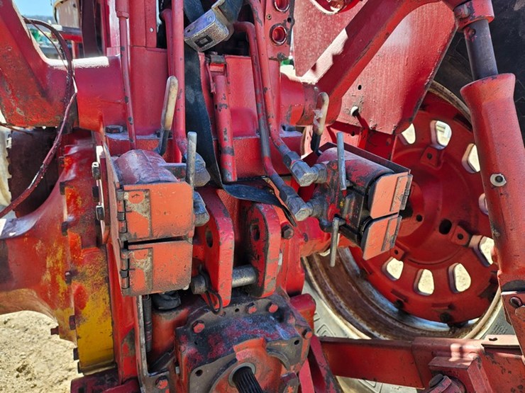 international-1066-image-17