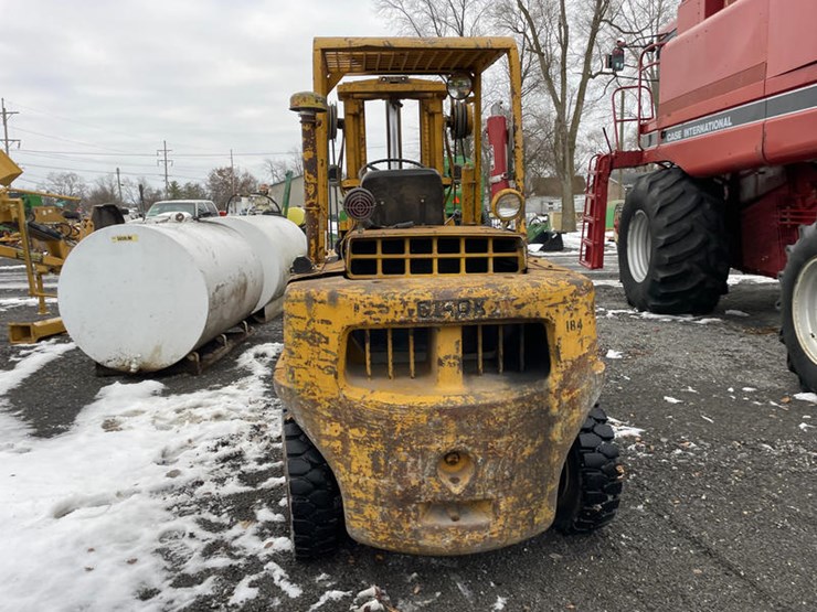 #114924-•-clark-forklift-#y6856982342-image-13