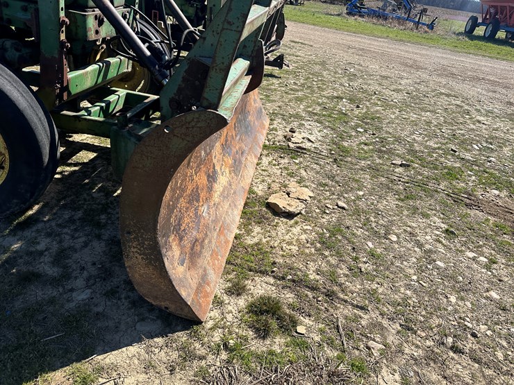 john-deere-4020-image-32