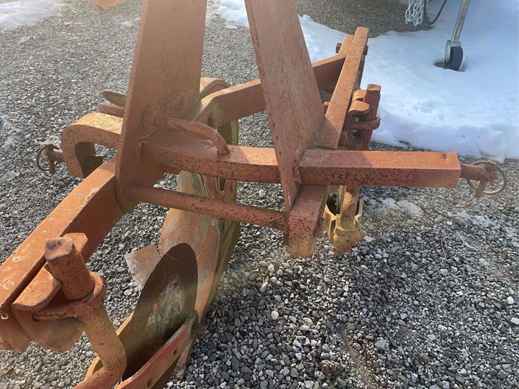 ford-2-bottom-plow-image-8