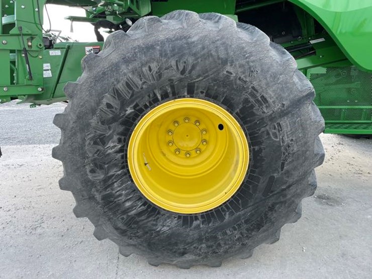2017-john-deere-s680-image-28