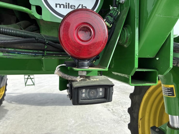 2014-john-deere-4830-image-30