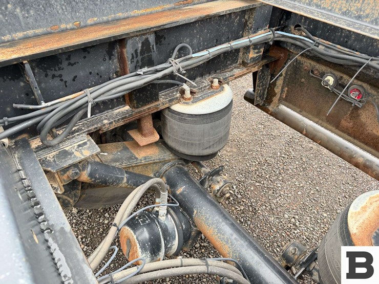 2011-dionbilt-dbnsl-220ar-chassis-trailer-image-30