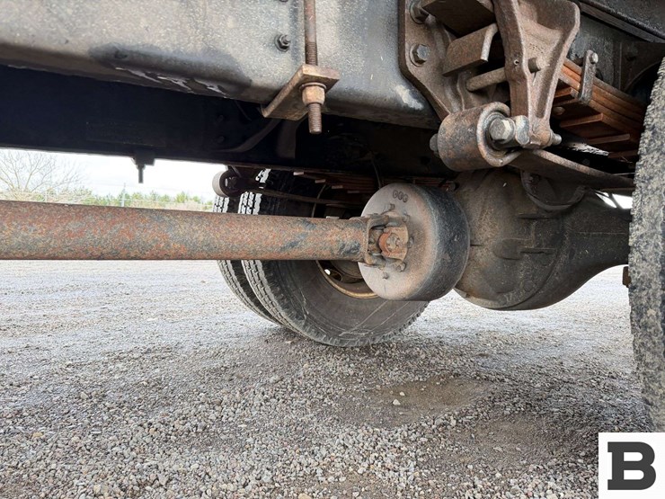 2006-international-durastar-4300-image-18