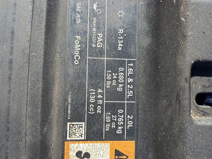 2014-ford-escape-se-image-14