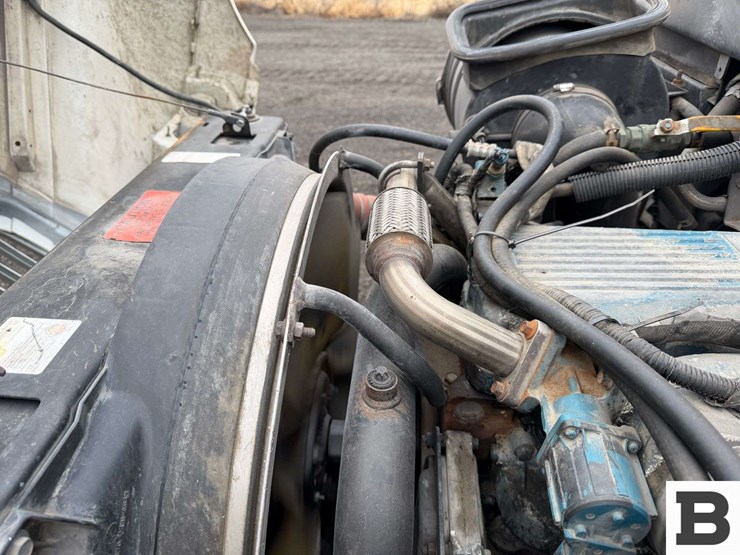 2006-international-durastar-4300-image-41