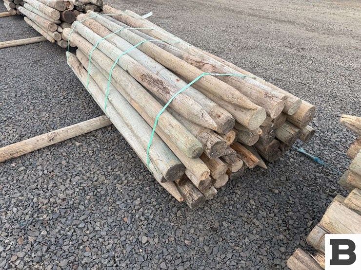 ..-wooden-posts-image-7