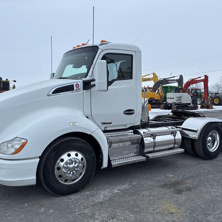 2016 KENWORTH T680