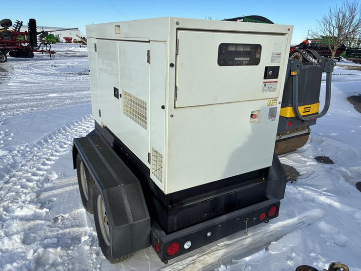 #5068-•-2018-allmand-mp40-8bi-generator-#1328b10740-image-23