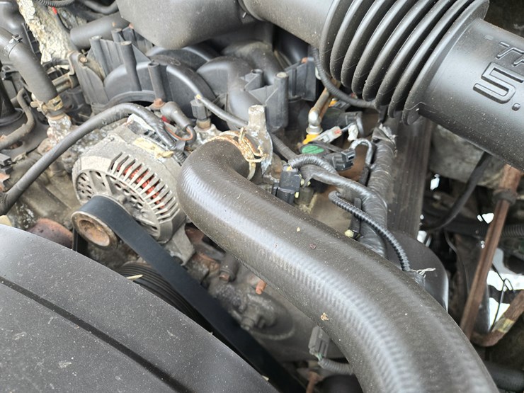 2001-ford-f350-image-42