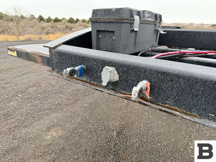 2011-dionbilt-dbnsl-220ar-chassis-trailer-image-9