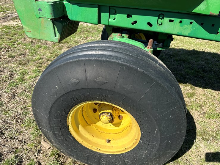 john-deere-4650-image-8