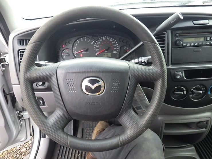 2001-mazda-tribute-image-22