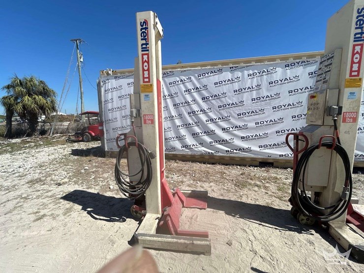 stertil-koni-18000lbs-4-post-auto-lift-image-30