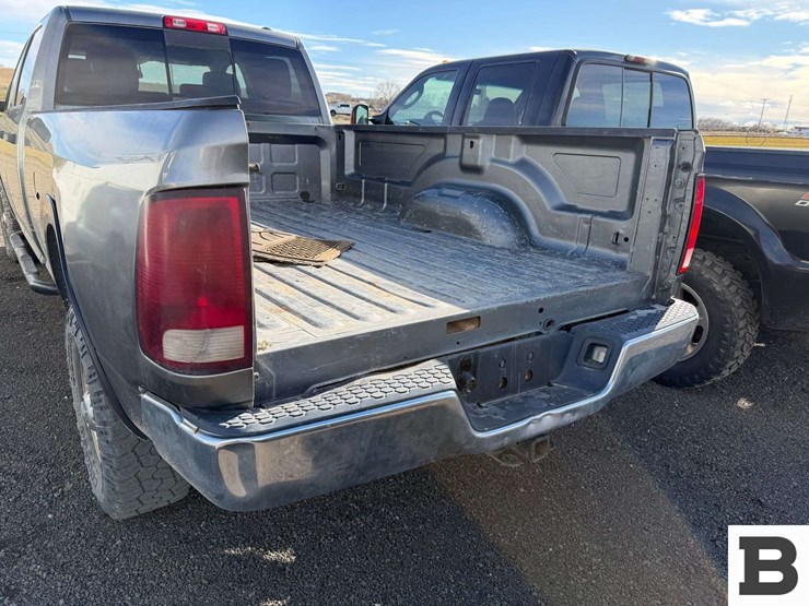 2012-dodge-2500-image-19