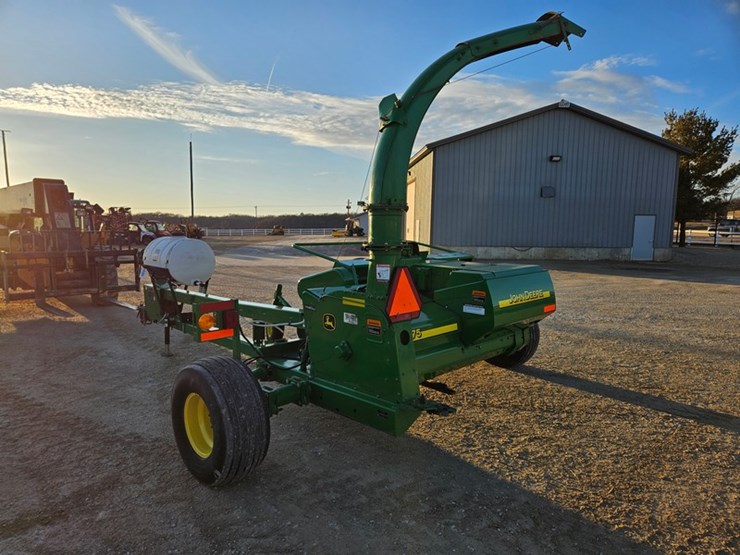 john-deere-3975-image-3