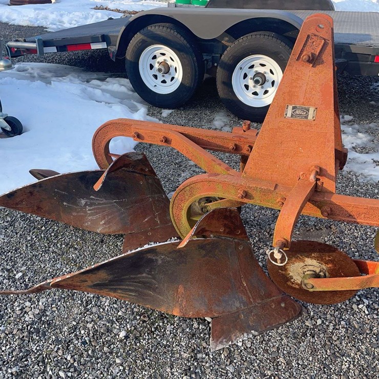 Ford 2 bottom plow