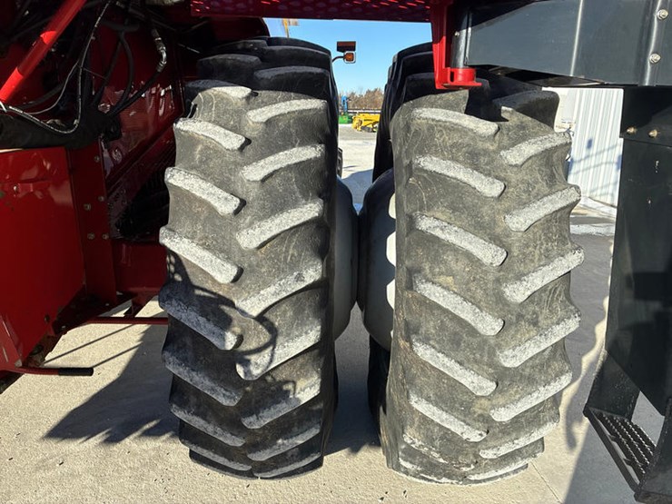 2008-case-ih-2588-image-41