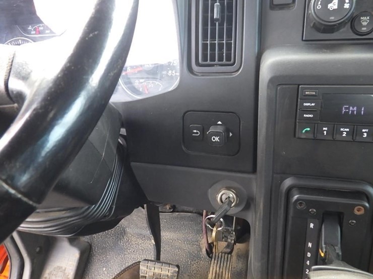 2021-international-mv607-image-46