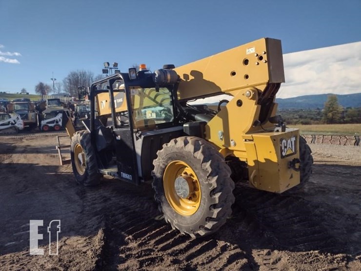 2013-caterpillar-tl943c-image-31