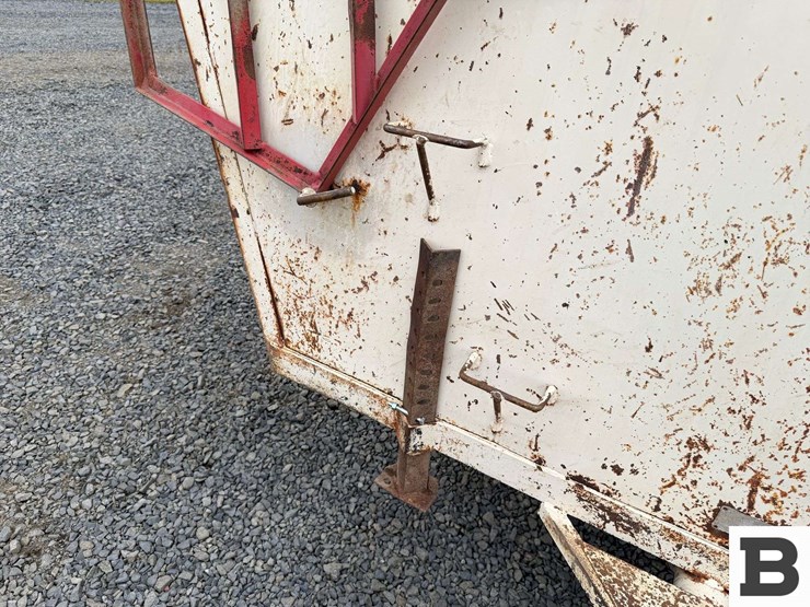 apache-cf8a150-creep-feeder-image-10