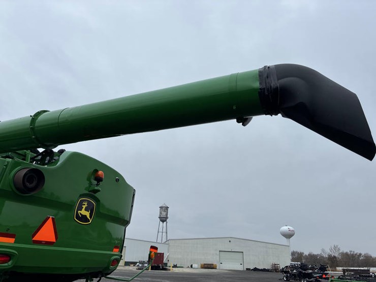 2014-john-deere-s680-image-14