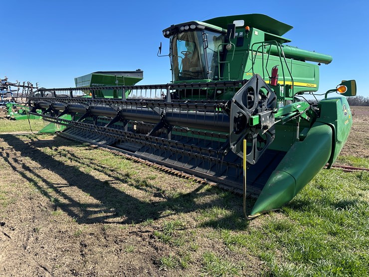 john-deere-630d-image-2