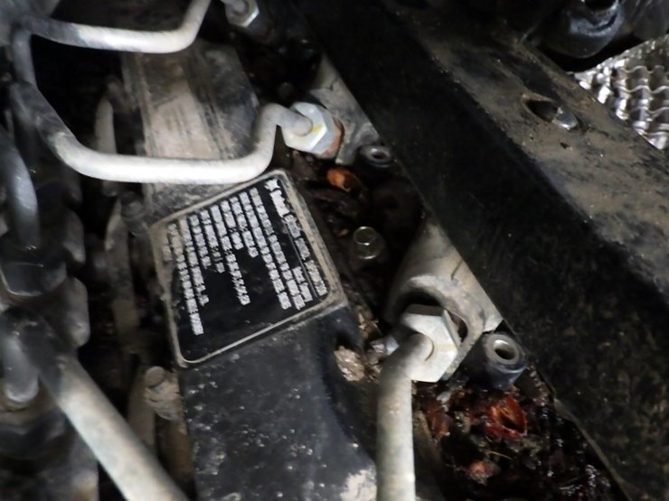 2025-bobcat-t76-image-12