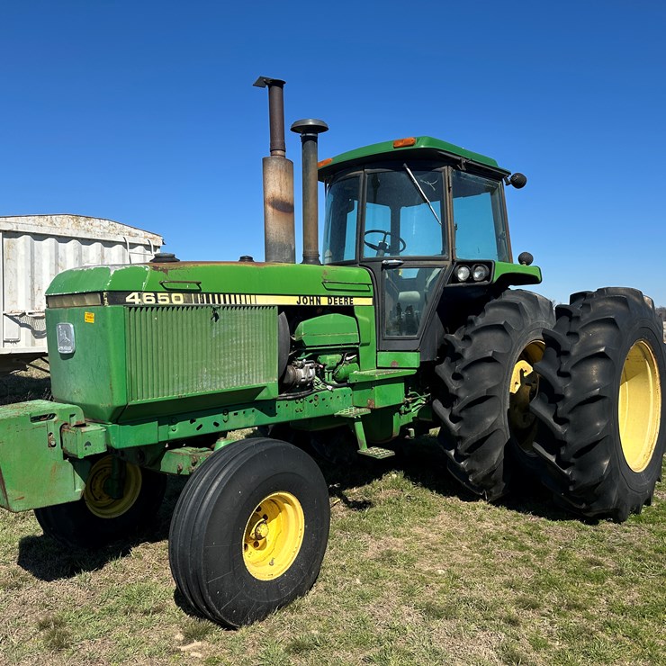 JOHN DEERE 4650