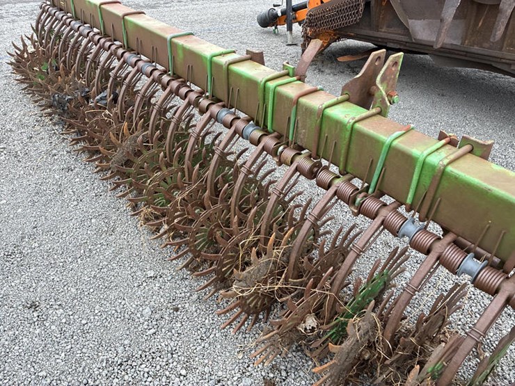 john-deere-400-image-11