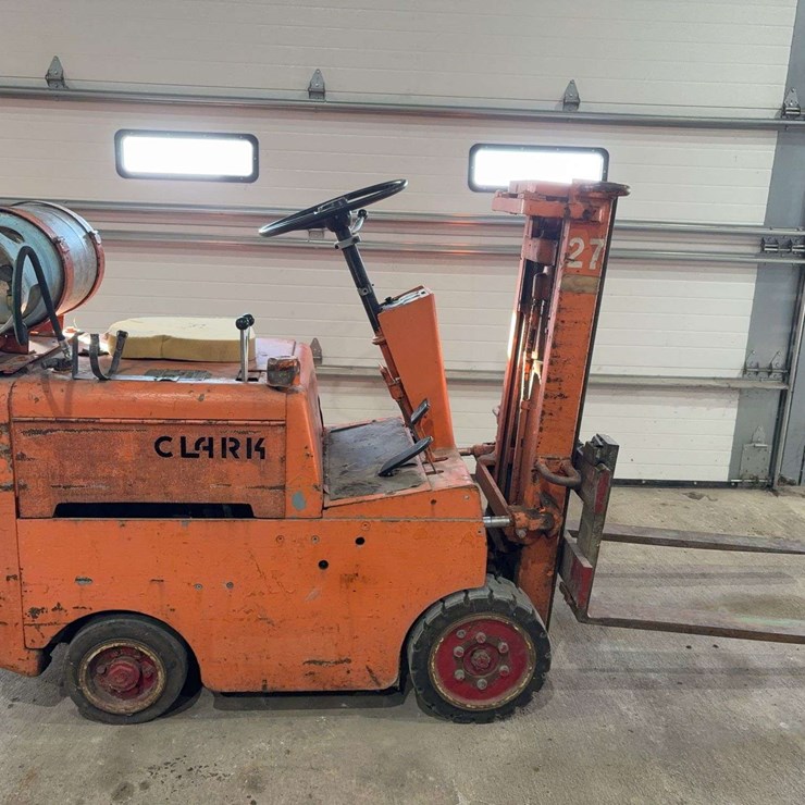 Clark Forklift