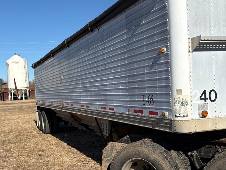 timpte-grain-trailer-image-3