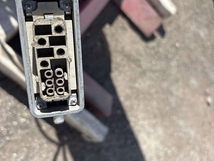 stertil-koni-18000lbs-2-post-auto-lift-image-21