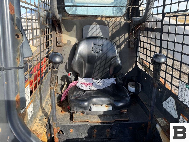 2019-bobcat-s770-image-35