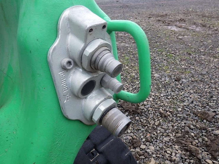 2025-bobcat-t76-image-23